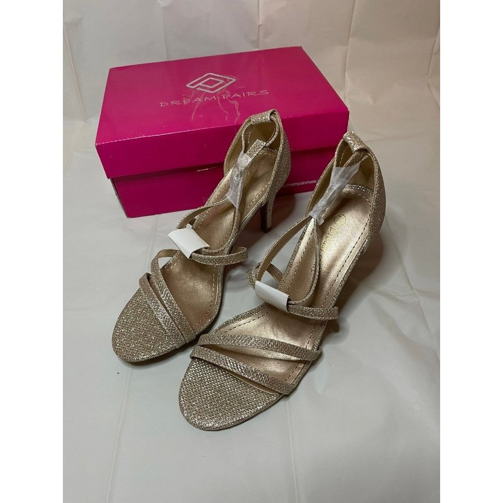 Ladies pumps gold glitter heels 7 1/2 dream pairs